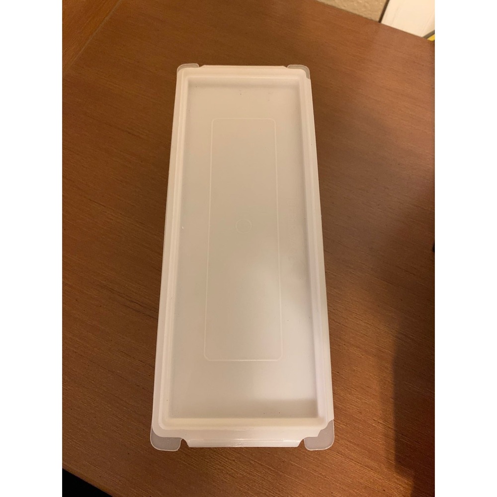 Vintage Tupperware Rectangular Storage Container with Lid - Picture 5 of 6